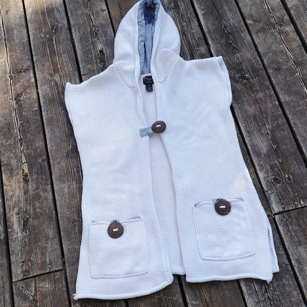 Pure Handknit sleeveless cotton sweater